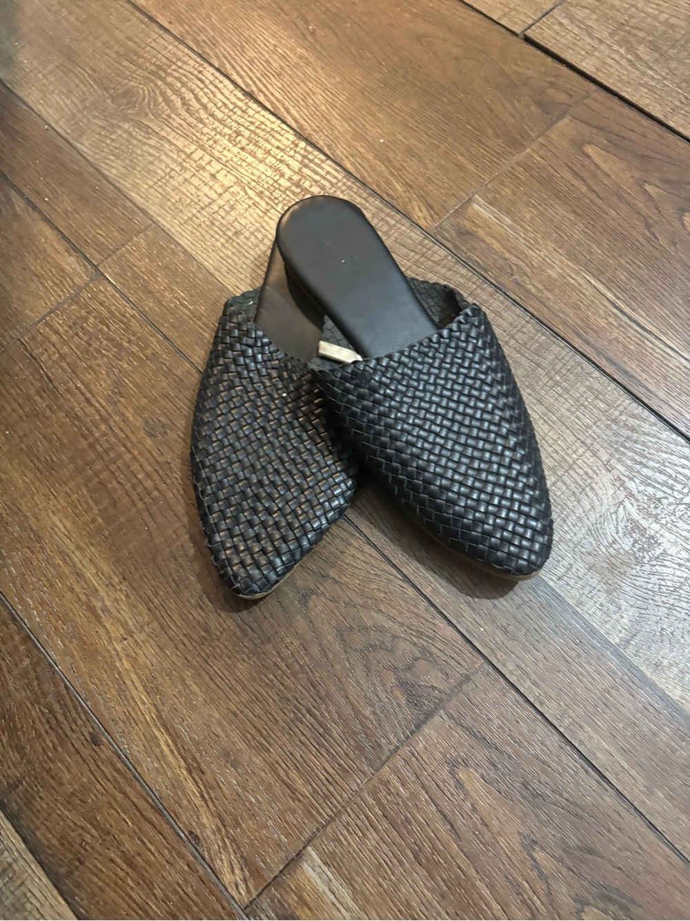 Universal Thread Black Woven Mule Flats